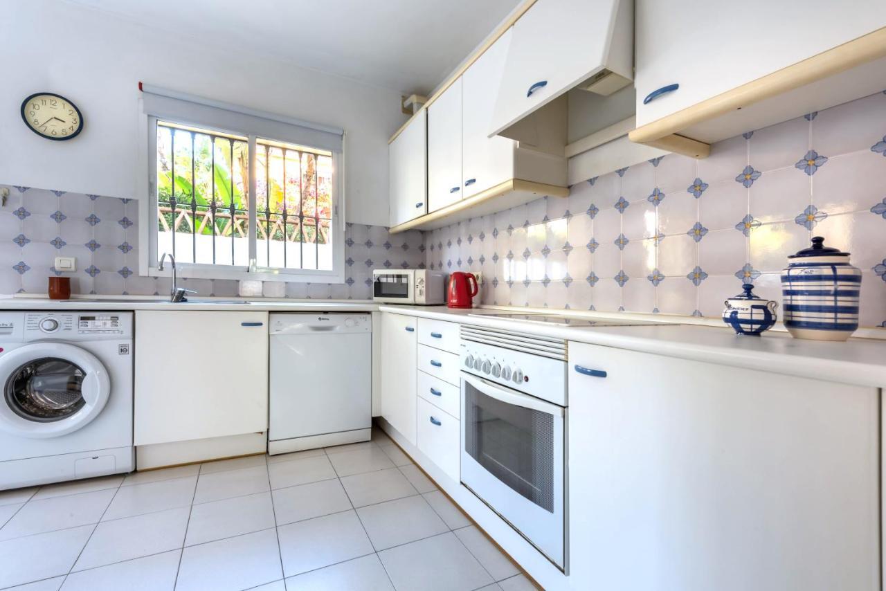 Apartamento Guadalmina Golf L Marbella Exterior photo
